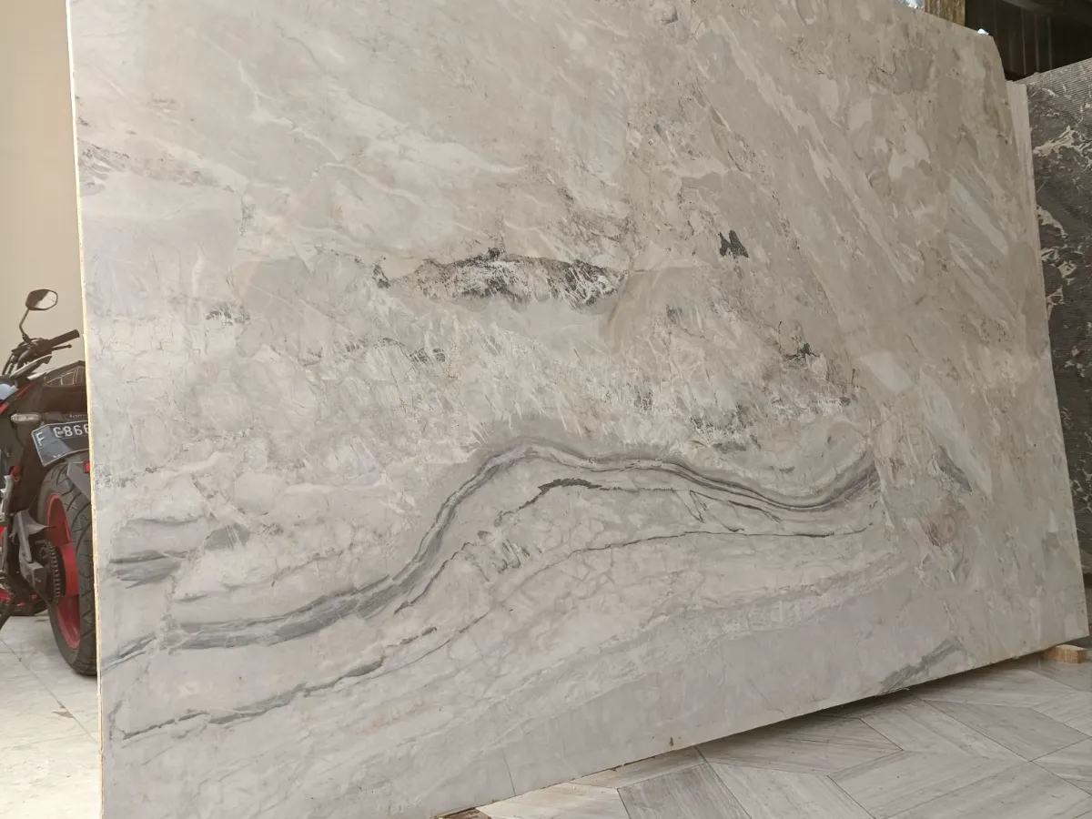 Levanto Grey gallery 3