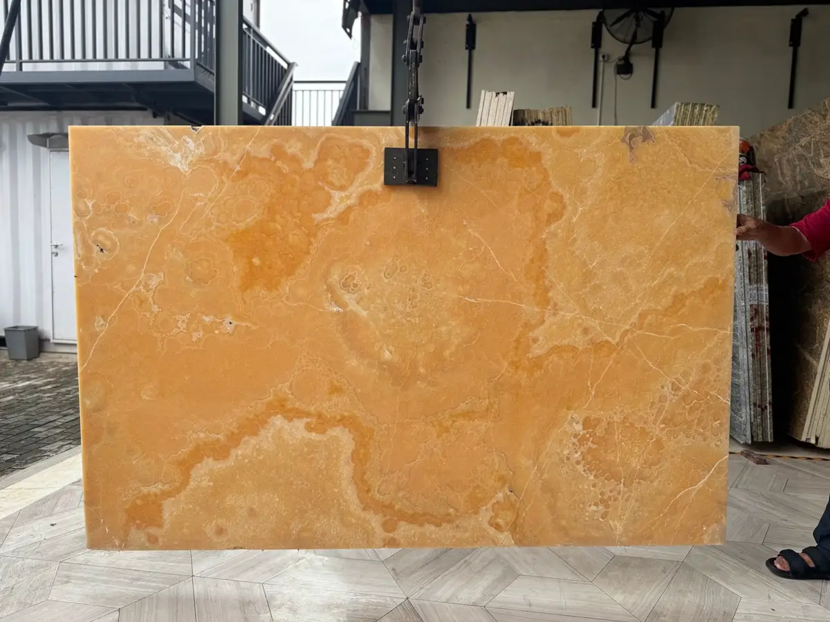 Honey Onyx
